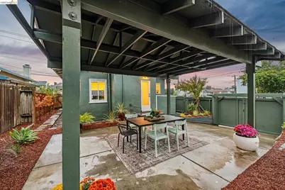 978 63rd St, Oakland, CA 94608 - Photo 41