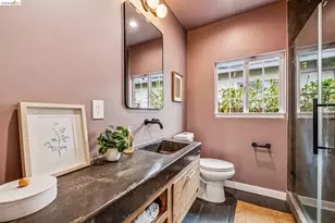 978 63rd St, Oakland, CA 94608 - Photo 25