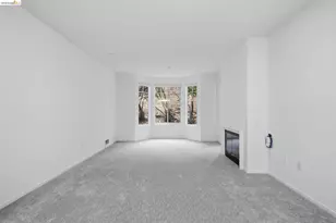 180 Caldecott, Oakland, CA 94618 - Photo 11