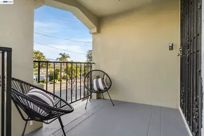3007 Kingsland Ave, Oakland, CA 94619 - Photo 5