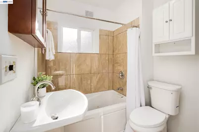 3007 Kingsland Ave, Oakland, CA 94619 - Photo 27