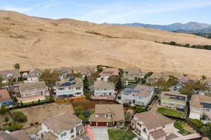 1889 Blue Rock Ct, Fairfield, CA 94534 - Photo 47