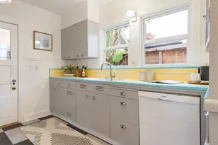 1616 Wellington St, Oakland, CA 94602 - Photo 11