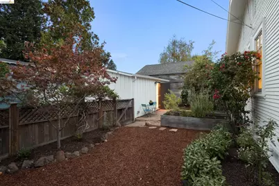 1616 Wellington St, Oakland, CA 94602 - Photo 33