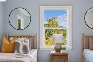 733 Grosvenor Pl, Oakland, CA 94610 - Photo 23