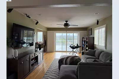 19041 Carlton Ave, Castro Valley, CA 94546 - Photo 3