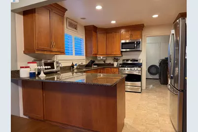 19041 Carlton Ave, Castro Valley, CA 94546 - Photo 11