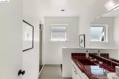 1519 Oxford St #L, Berkeley, CA 94709 - Photo 27