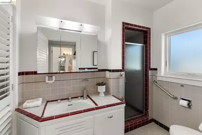 1519 Oxford St #L, Berkeley, CA 94709 - Photo 41