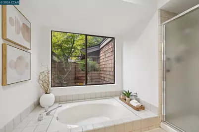 407 Ridge Gate Rd, Orinda, CA 94563 - Photo 21