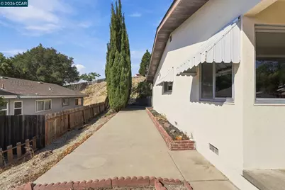 2552 Henry Ave, Pinole, CA 94564 - Photo 33