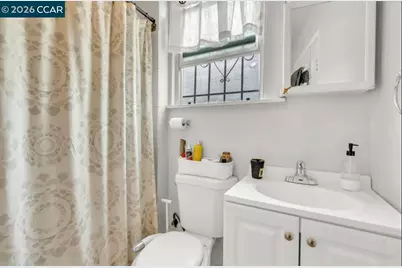 5659 Adeline St, Oakland, CA 94608 - Photo 15