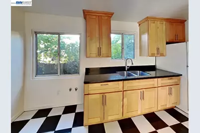 2820 Garden St, Oakland, CA 94601 - Photo 5