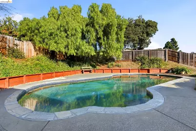 122 Stratford St, Vallejo, CA 94591 - Photo 37