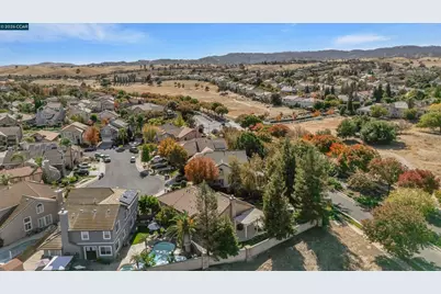 93 Pebble Ct, Brentwood, CA 94513 - Photo 39