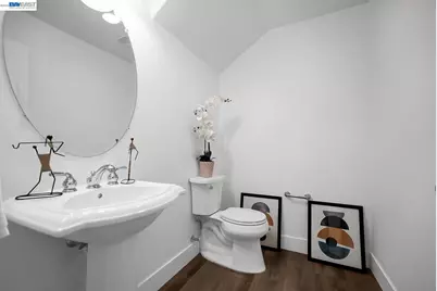 1461 Biarritz St, Tracy, CA 95304 - Photo 9