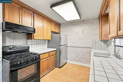 4944 Vannoy Ave, Castro Valley, CA 94546 - Photo 11