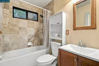 4944 Vannoy Ave, Castro Valley, CA 94546 - Photo 27