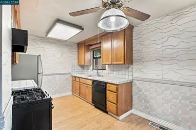 4944 Vannoy Ave, Castro Valley, CA 94546 - Photo 15