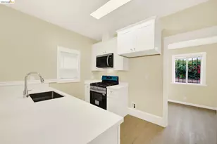 1960 38th Ave, Oakland, CA 94601 - Photo 19