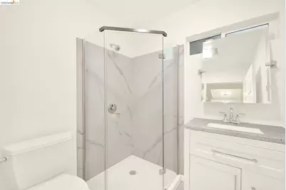 2080 Harrington Ave, Oakland, CA 94601 - Photo 21