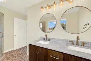 2080 Harrington Ave, Oakland, CA 94601 - Photo 39
