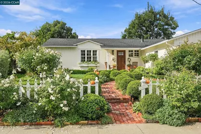 3111 Baker Dr, Concord, CA 94519 - Photo 3