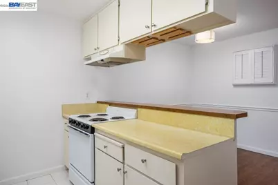 2890 Treat Blvd #40, Concord, CA 94518 - Photo 7