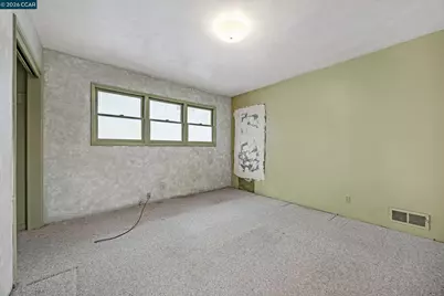 5642 Clinton Ave, Richmond, CA 94805 - Photo 17
