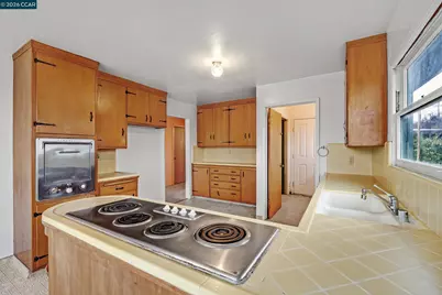 5642 Clinton Ave, Richmond, CA 94805 - Photo 13