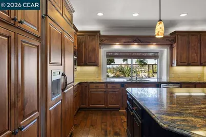 318 Sunset Dr, Danville, CA 94506 - Photo 19