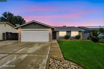 1489 De Boer Dr, Ripon, CA 95366 - Photo 1