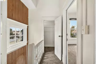 2440 12th Ave, Oakland, CA 94606 - Photo 19