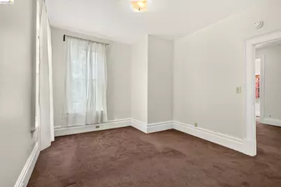 2440 12th Ave, Oakland, CA 94606 - Photo 15