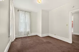 2440 12th Ave, Oakland, CA 94606 - Photo 15