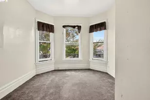 2440 12th Ave, Oakland, CA 94606 - Photo 21