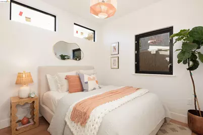 594 Kenmore Ave, Oakland, CA 94610 - Photo 31