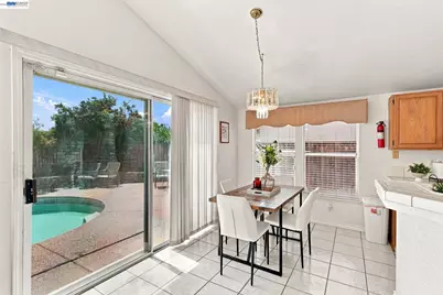 1520 Deer Run Ln, Tracy, CA 95376 - Photo 19