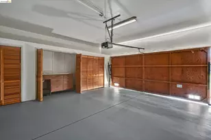 130 Samaria Ln, Oakland, CA 94619 - Photo 39