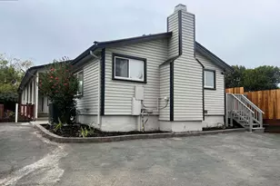 4552 Blum Rd, Martinez, CA 94553 - Photo 1
