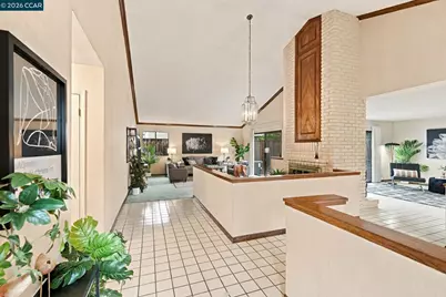 1416 Garaventa Ct, Concord, CA 94521 - Photo 5