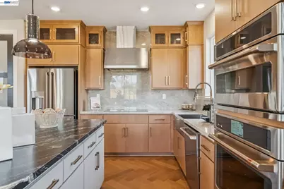 349 Maverick Drive, Vacaville, CA 95687 - Photo 25