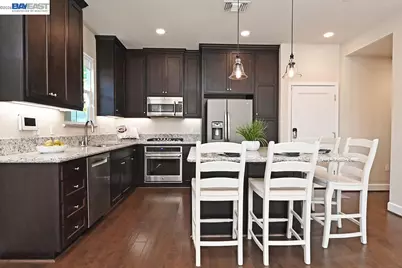 454 Persimmon Cmn #14, Livermore, CA 94551 - Photo 13