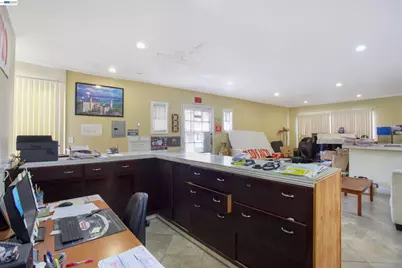 707 Florida St, Vallejo, CA 94590 - Photo 17
