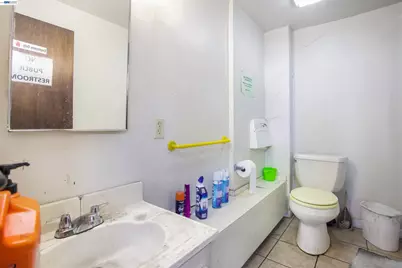707 Florida St, Vallejo, CA 94590 - Photo 39