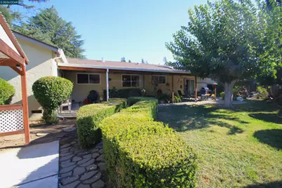 3993 Concord Blvd, Concord, CA 94519 - Photo 9