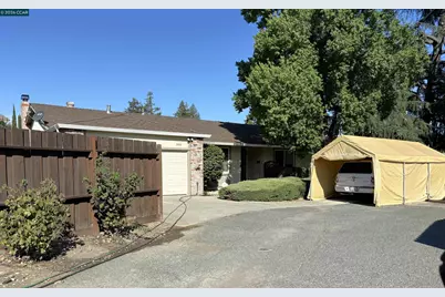 3993 Concord Blvd, Concord, CA 94519 - Photo 1