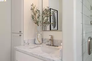 367 Cavour St, Oakland, CA 94618 - Photo 27
