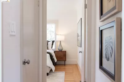 367 Cavour Street, Oakland, CA 94618 - Photo 31