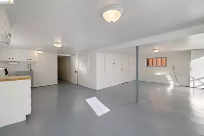 367 Cavour Street, Oakland, CA 94618 - Photo 47